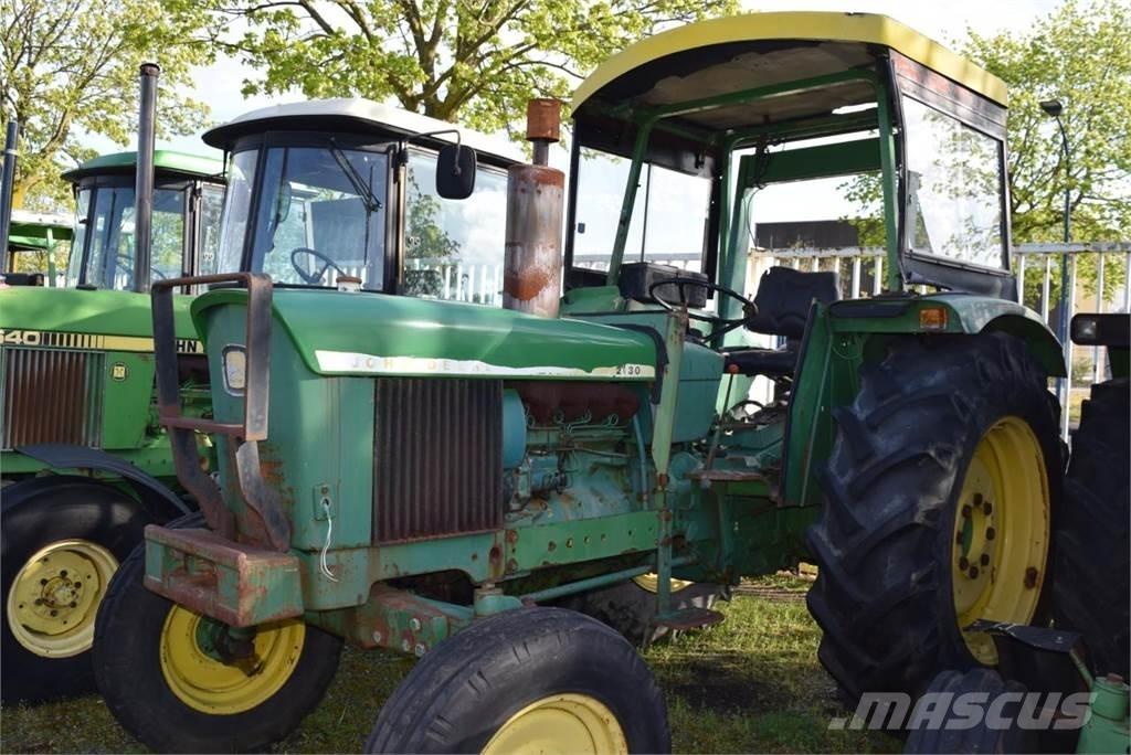 John Deere 2130 拖拉机/农用车