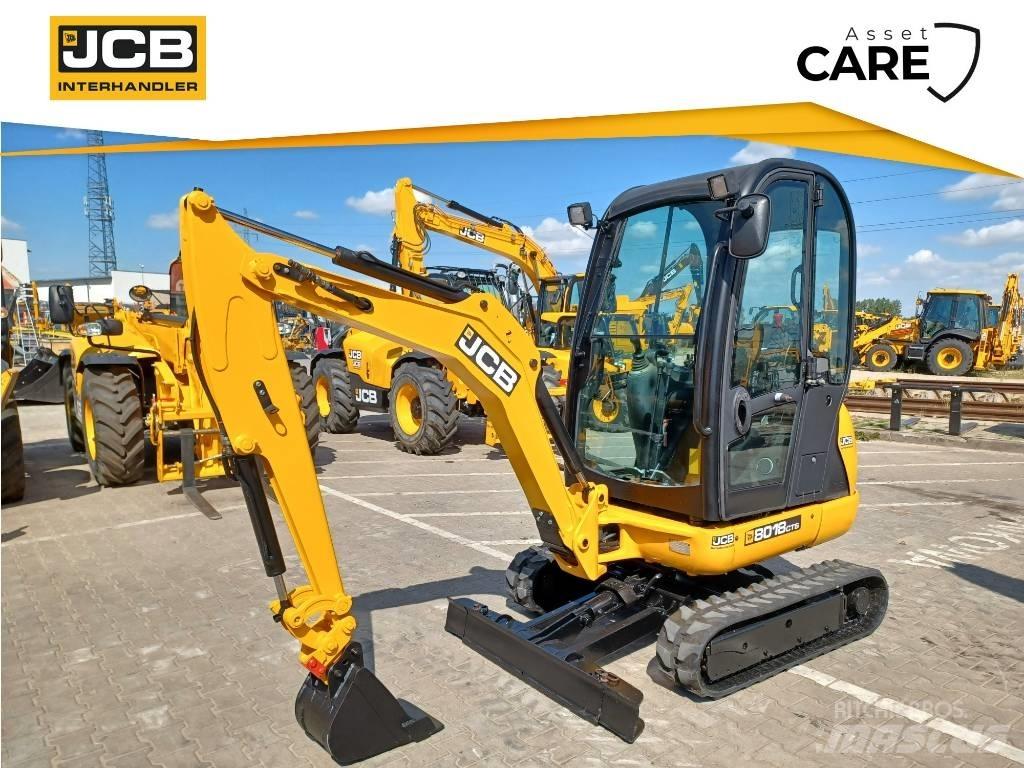 JCB 8018 CTS 小型挖掘机