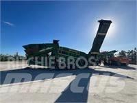 McCloskey R230 振动筛