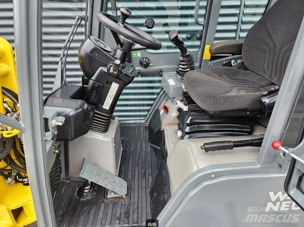 Wacker Neuson WL 32 轮式装载机