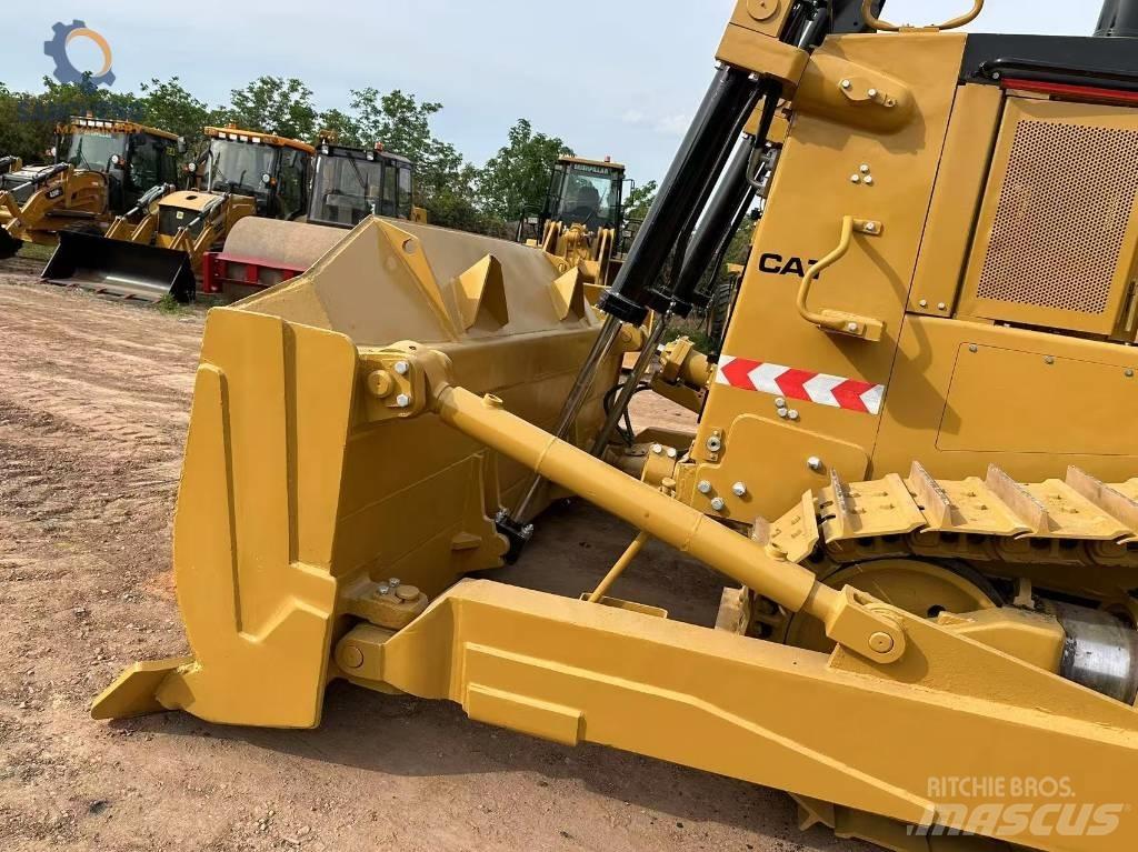 CAT D 8 R 履带式推土机