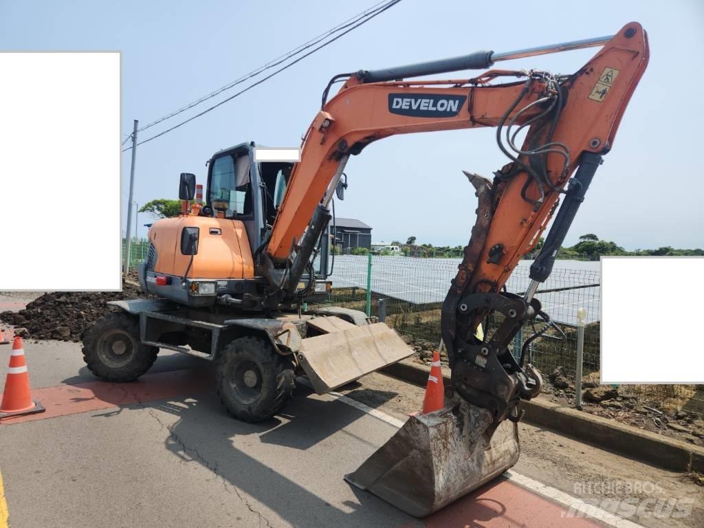 Doosan DX 55 W 轮式挖掘机