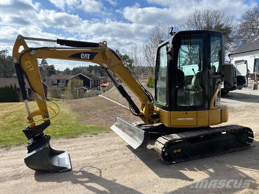 CAT 303.5 C 小型挖掘机