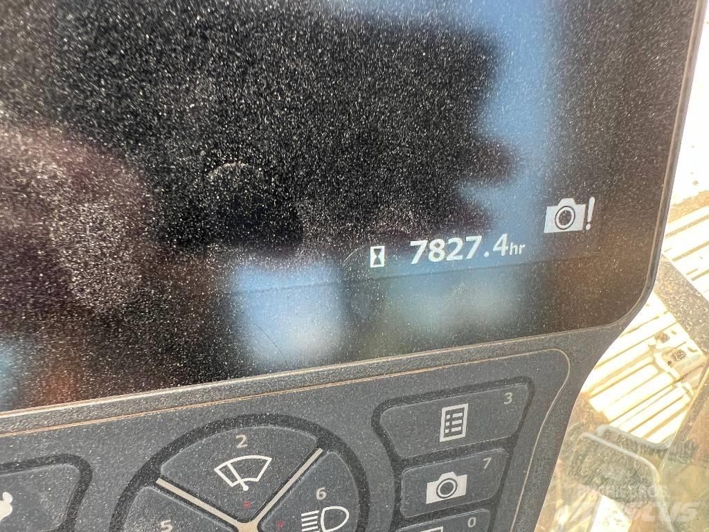 CASE CX 130 D 履带挖掘机