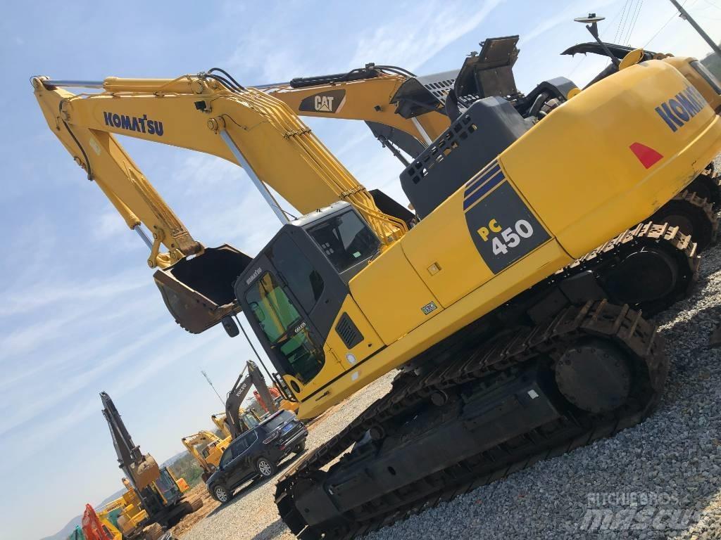 Komatsu 450 履带挖掘机