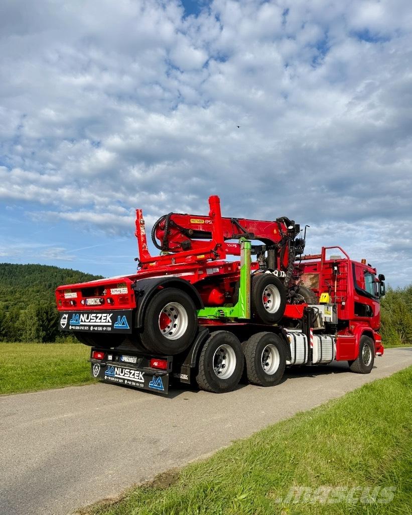 Scania R580 V8 6x4 厢式货车