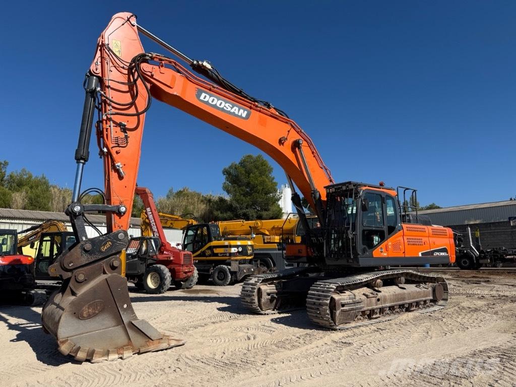 Doosan DX 380 LC 履带挖掘机