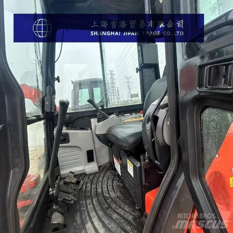 Kubota U 55-4 小型挖掘机