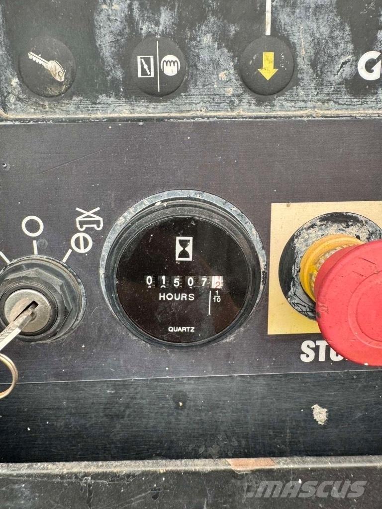 Genie GS 2669 RT 剪叉式升降机