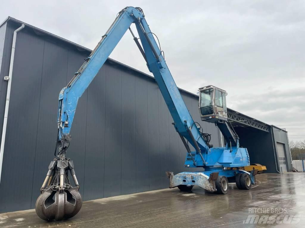Fuchs MHL350 工业挖掘机