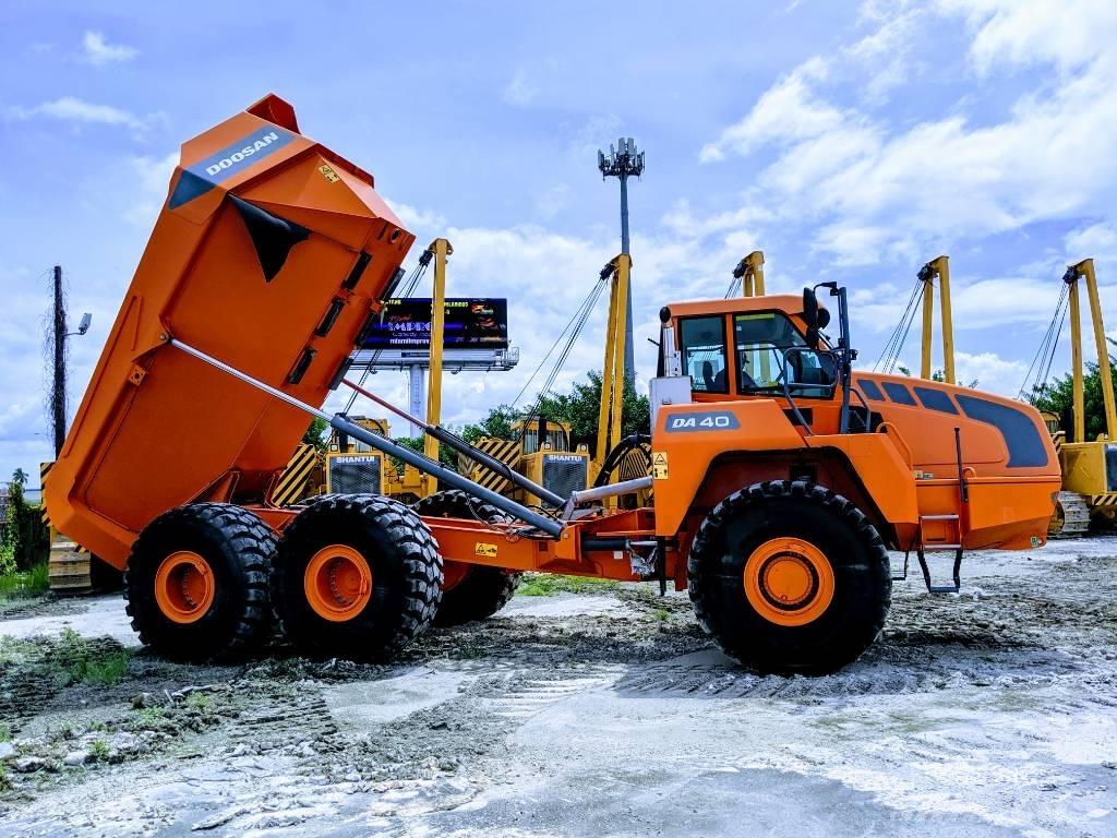 Doosan DA 40 铰接式自卸车