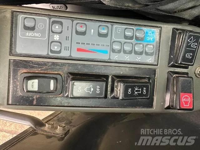 CASE CX135 SR 履带挖掘机