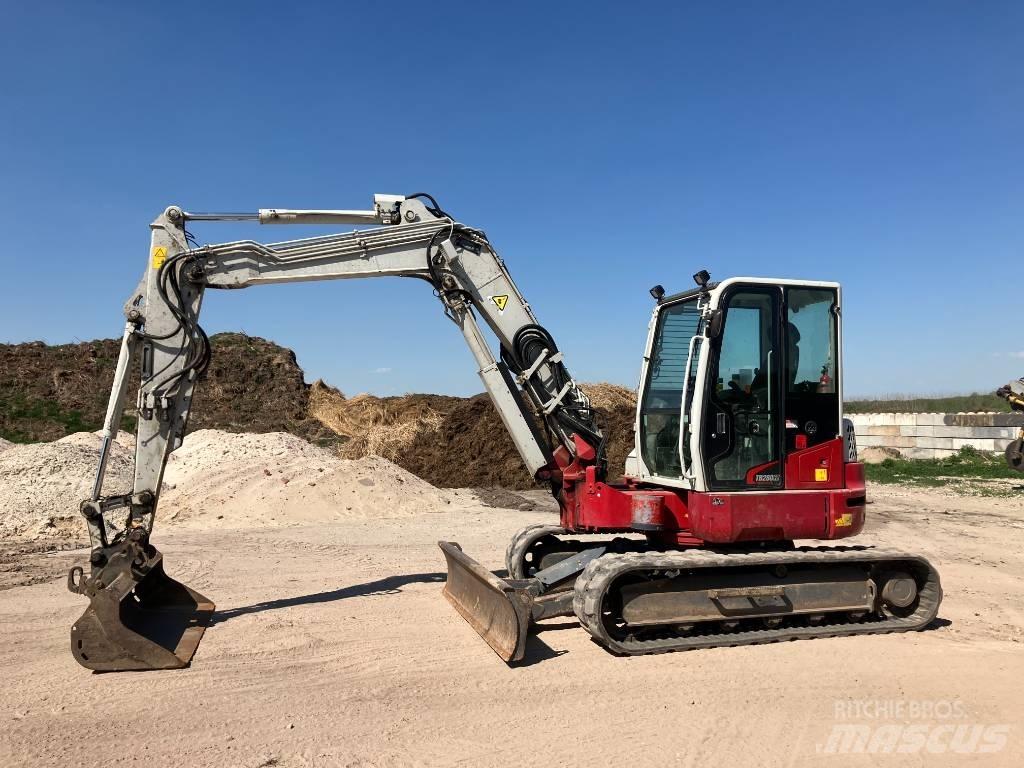 Takeuchi TB 280 FR 中型挖掘机