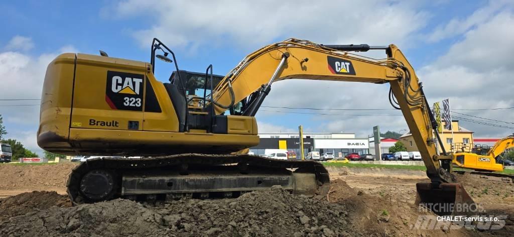CAT 320 履带挖掘机