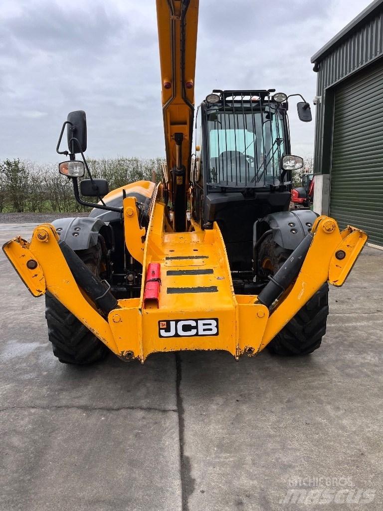 JCB 540-140 伸缩臂叉装车|叉装车