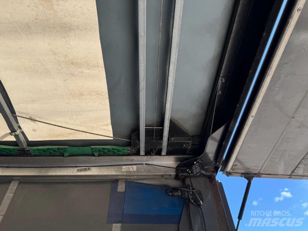 Krone 3 aks gardin 侧帘半挂车