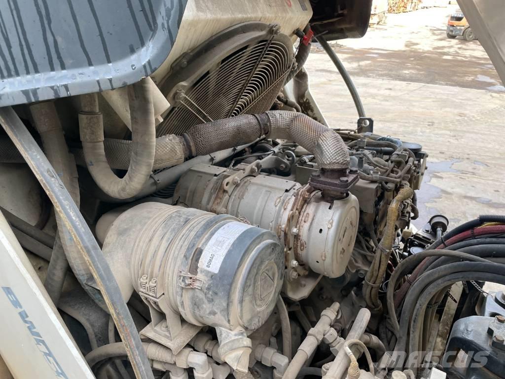 Bomag BW 151 AD-5 双轮压路机