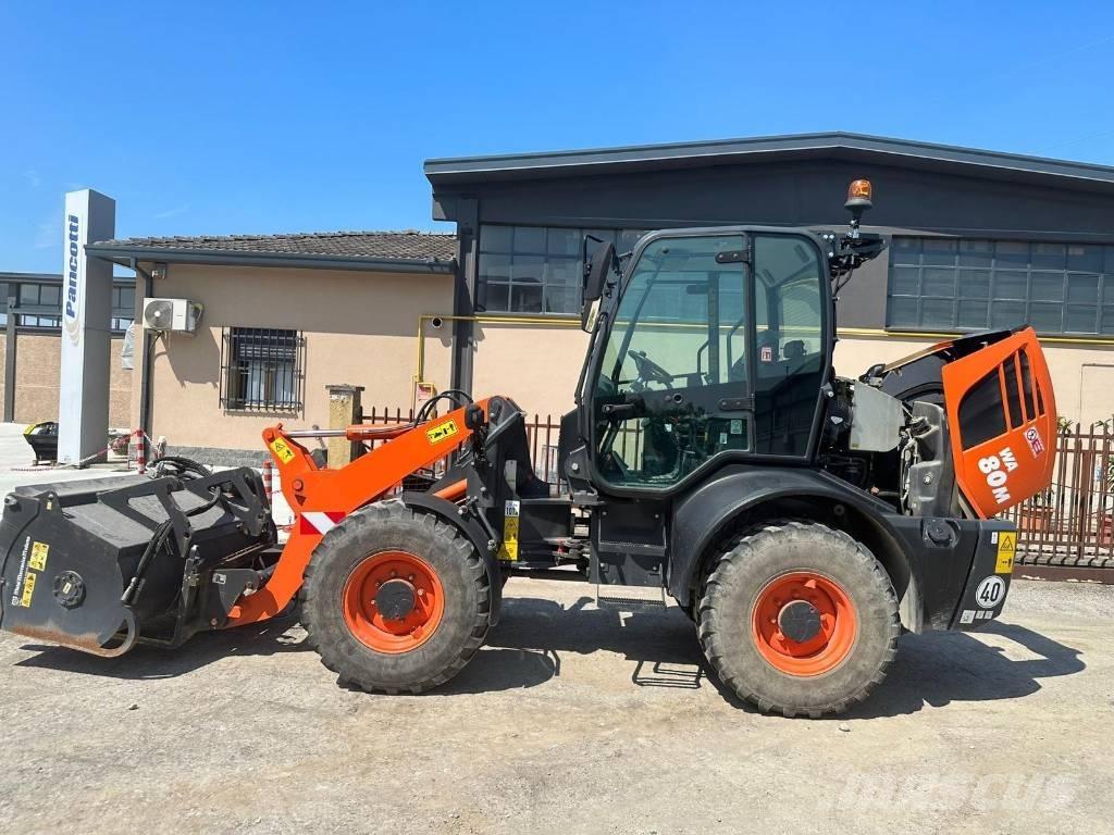 Komatsu WA 80 M-8 轮式装载机