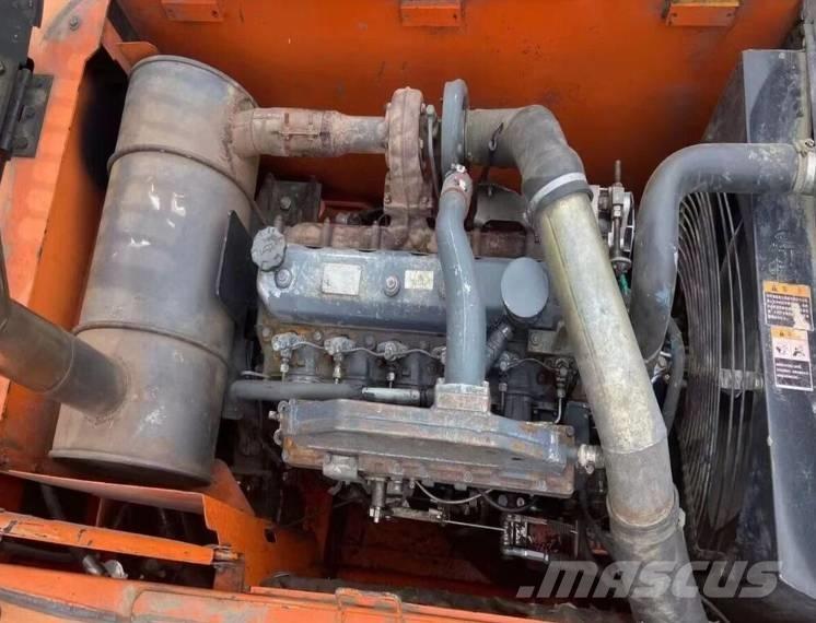 Doosan DH210W-7 轮式挖掘机