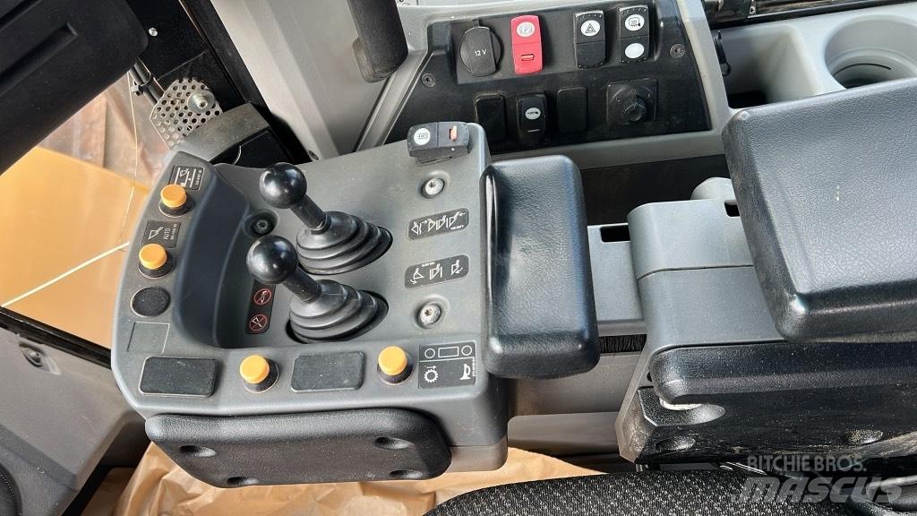 CAT 972 M 轮式装载机