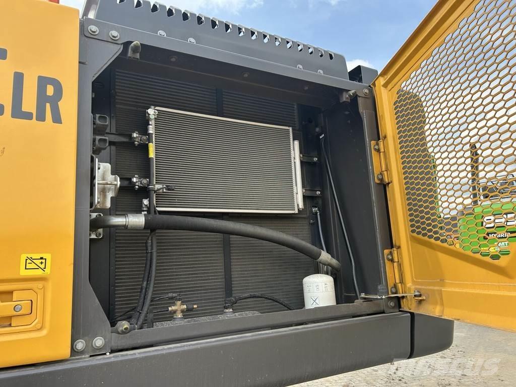 Volvo EC300LR 履带挖掘机