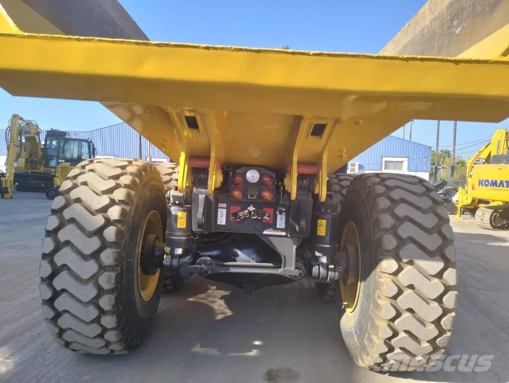Komatsu HM 300-5EO 铰接式自卸车