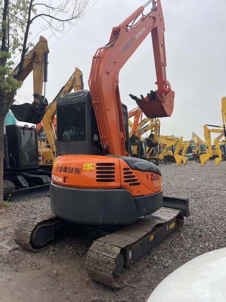 Hitachi 55 小型挖掘机