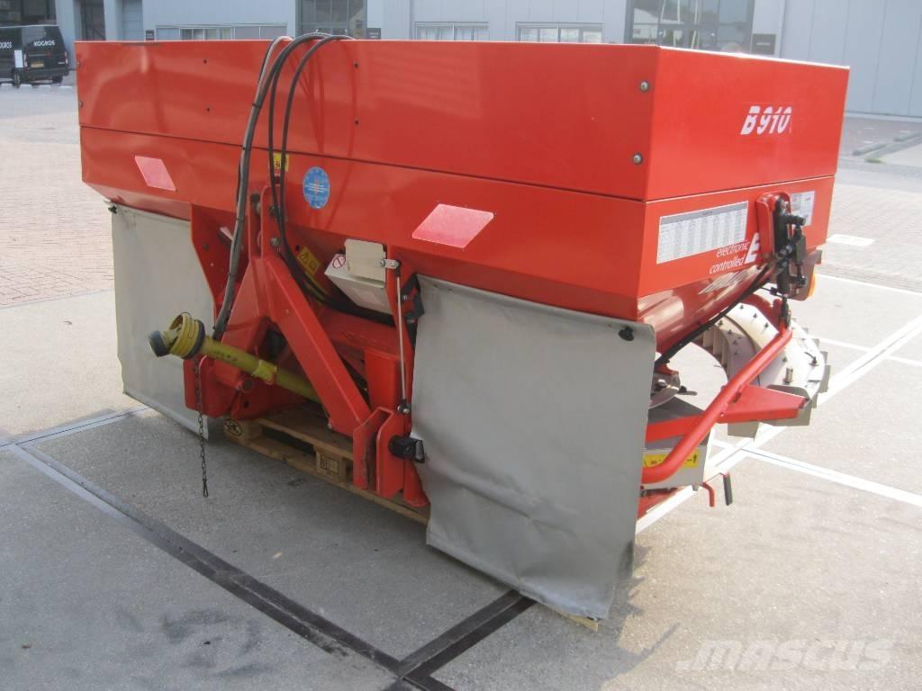 Rauch Axera 1102 M/W 矿物肥料撒播机