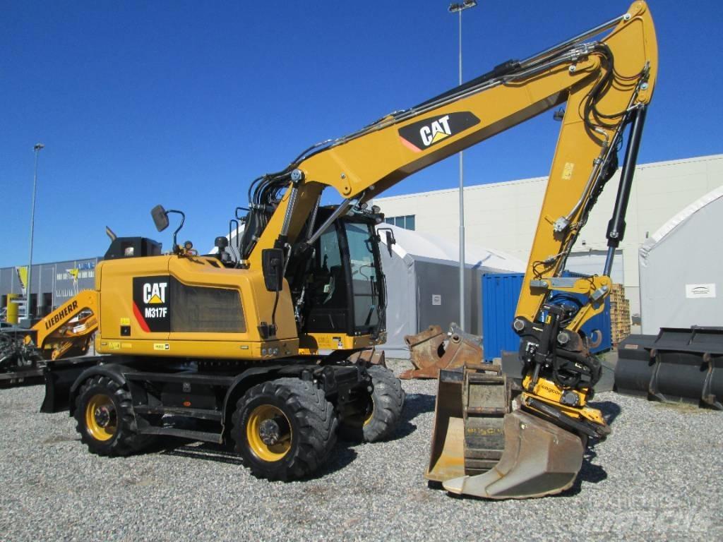 CAT M 317F 轮式挖掘机