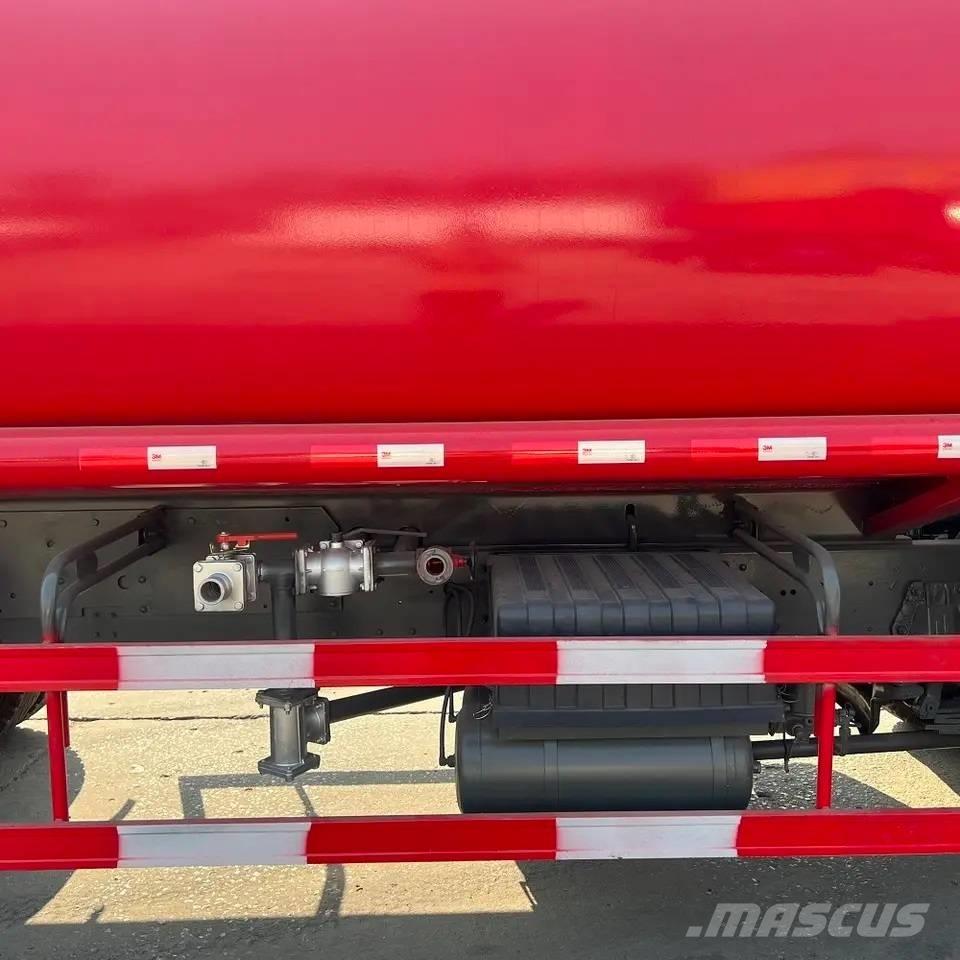 Howo 375 6x4 水罐车