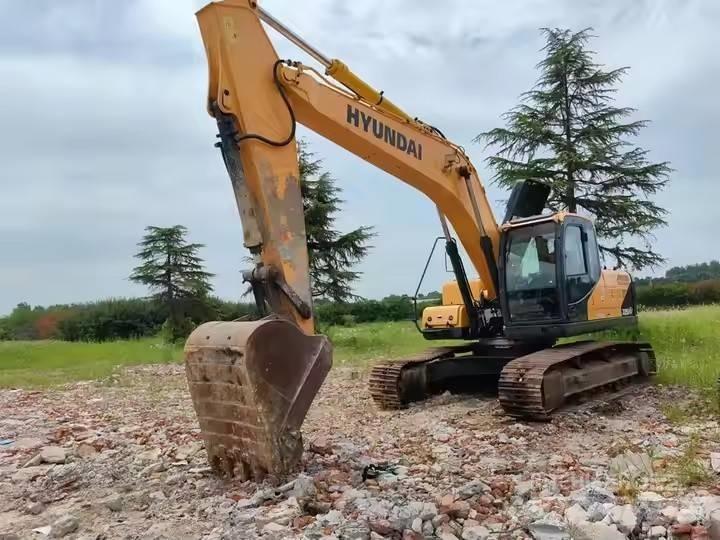Hyundai 225LVS 履带挖掘机