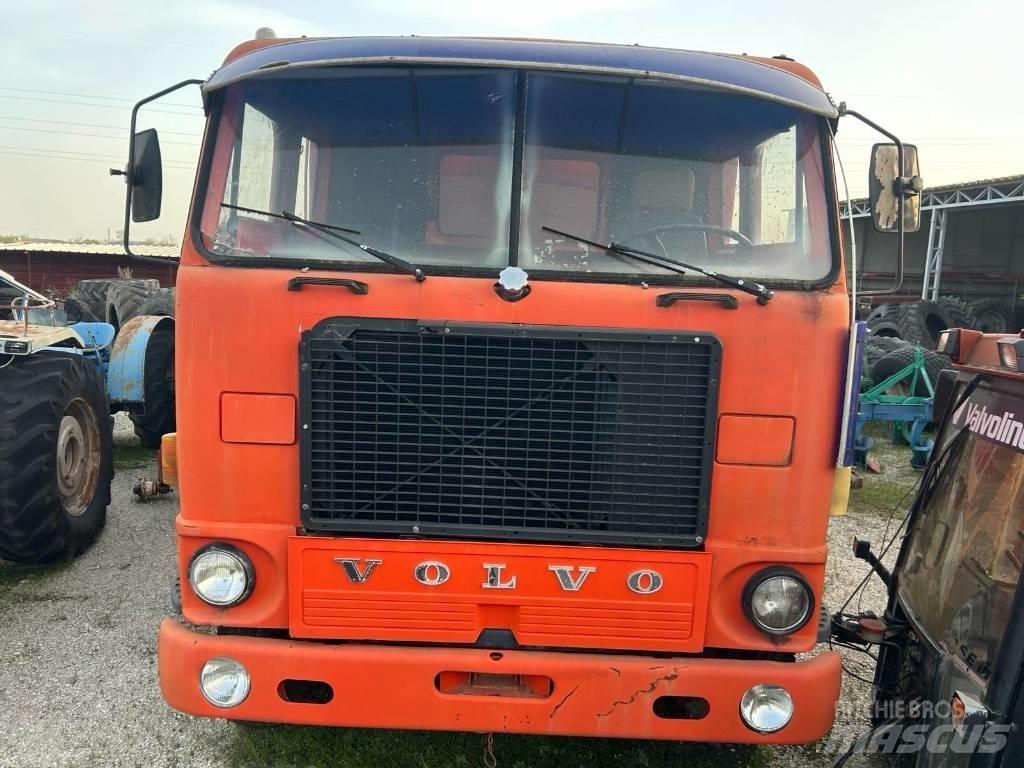 Volvo F 88 自卸式货车