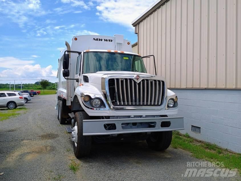 International 7400 垃圾车