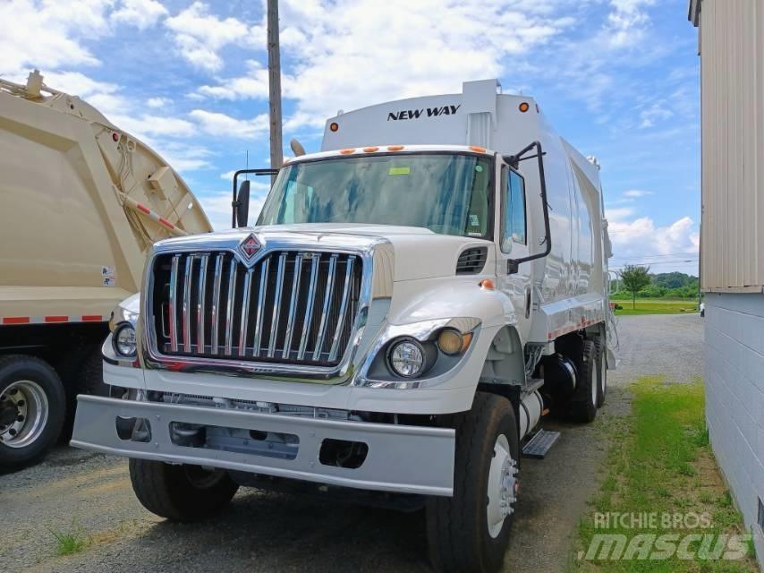 International 7400 垃圾车