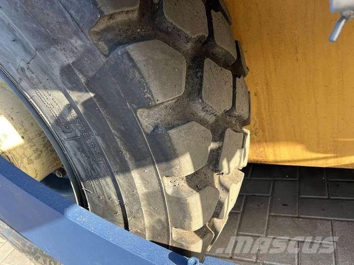 Marini MF 691P 沥青摊铺机