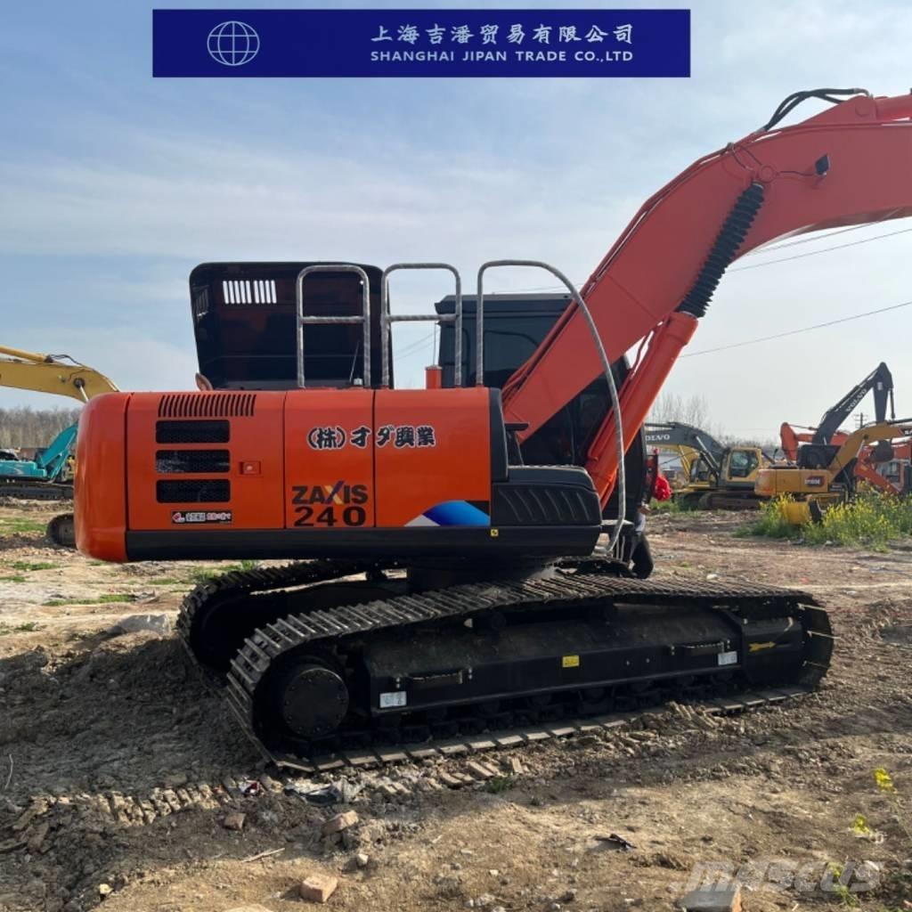 Hitachi ZX 240 履带挖掘机