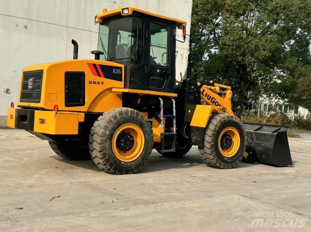 LiuGong CLG 835 轮式装载机