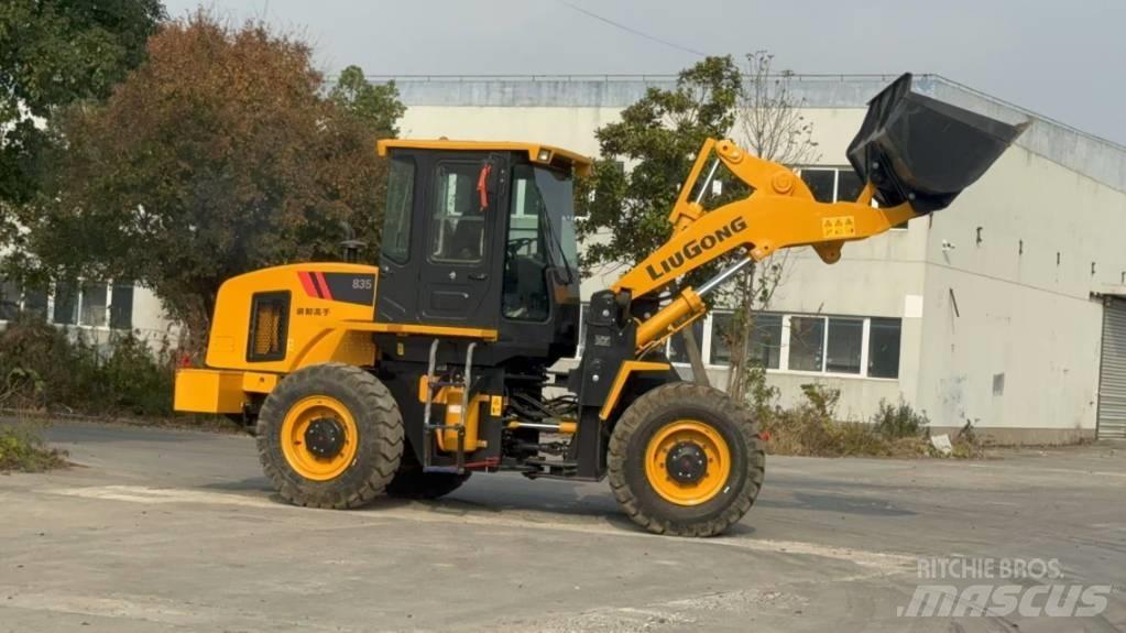 LiuGong CLG 835 轮式装载机