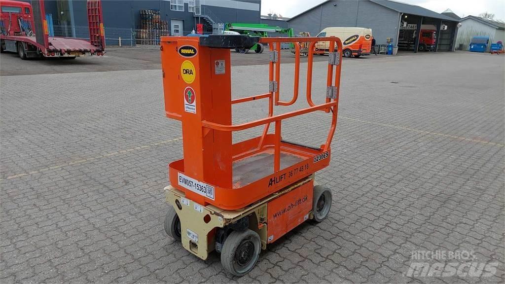 JLG 1230ES 其他升降机和高空作业平台