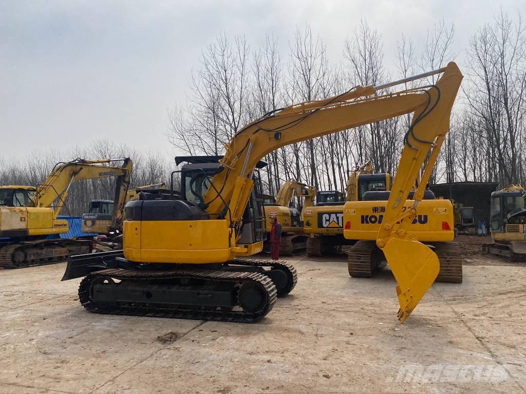 Komatsu PC128US 履带挖掘机
