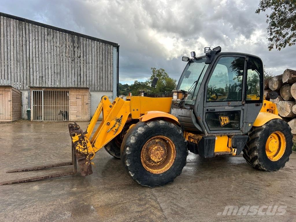 JCB 530-70 伸缩臂叉装车|叉装车