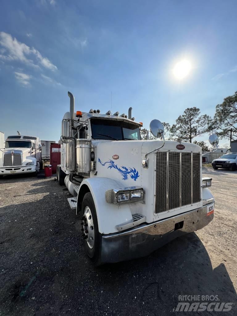Peterbilt 378 牵引车