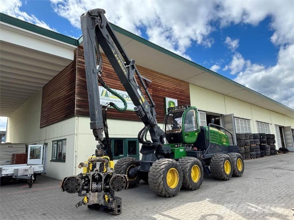 John Deere 1270 G 收割机