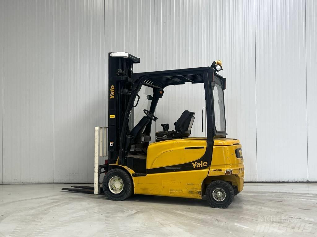 Yale ERP30VL 电动叉车