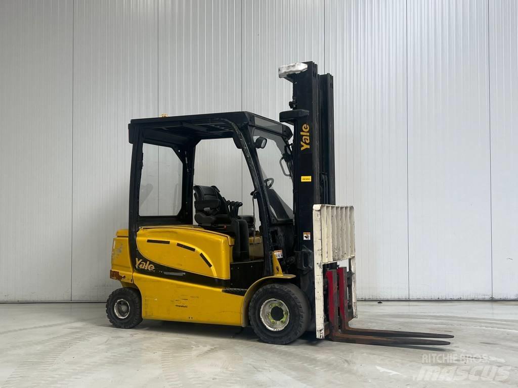 Yale ERP30VL 电动叉车