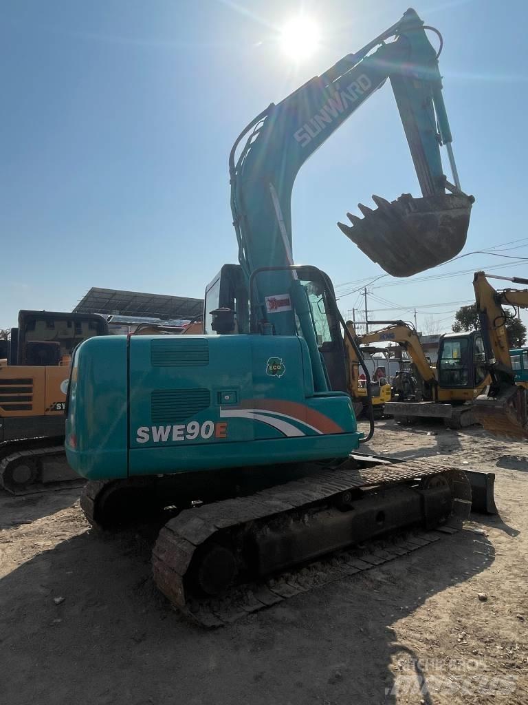 Sunward SWE 90 中型挖掘机