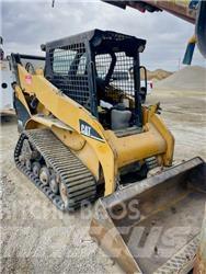 CAT 257 B 滑移装载机