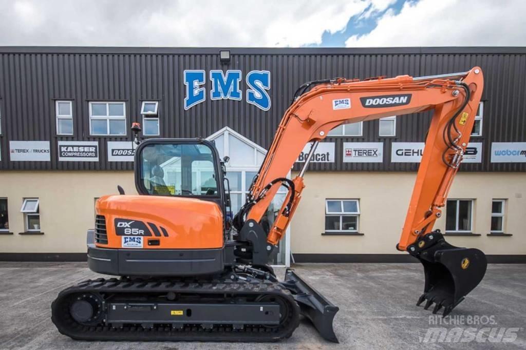 Doosan DX 85 R 中型挖掘机