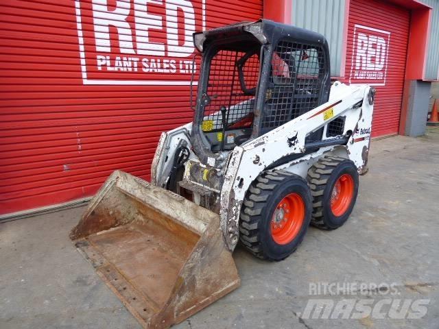Bobcat S 450 滑移装载机