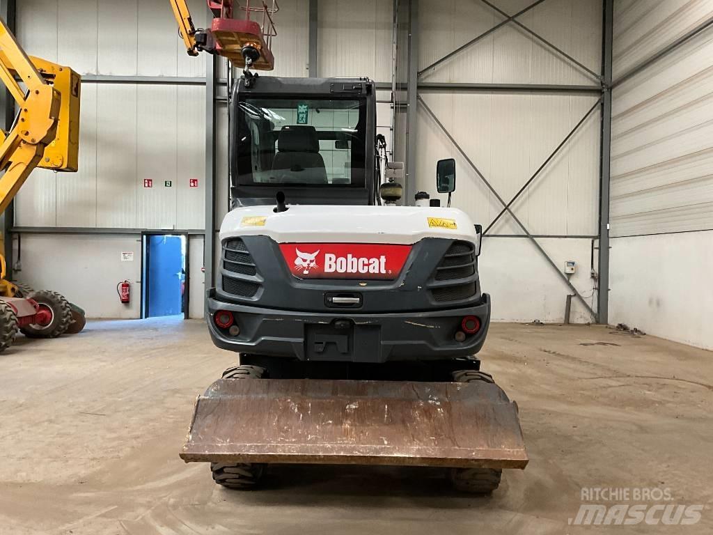 Bobcat E 57 W 轮式挖掘机